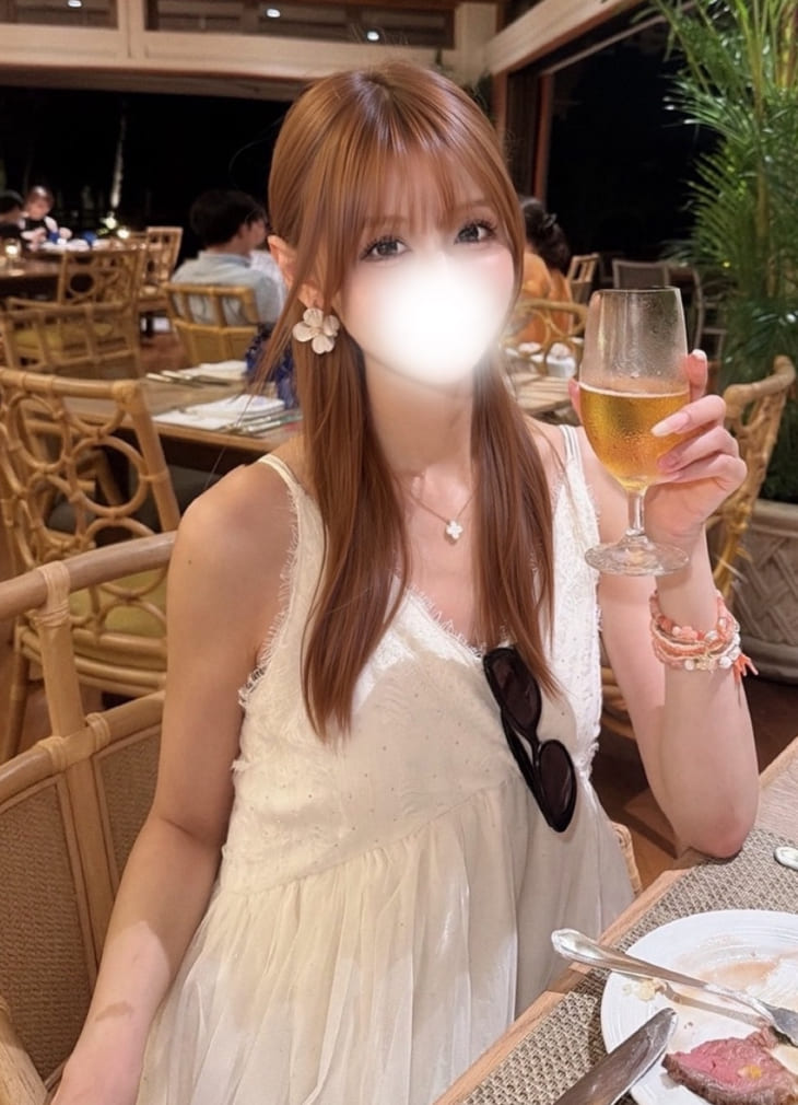 超越美貌の高級ラウンジ嬢